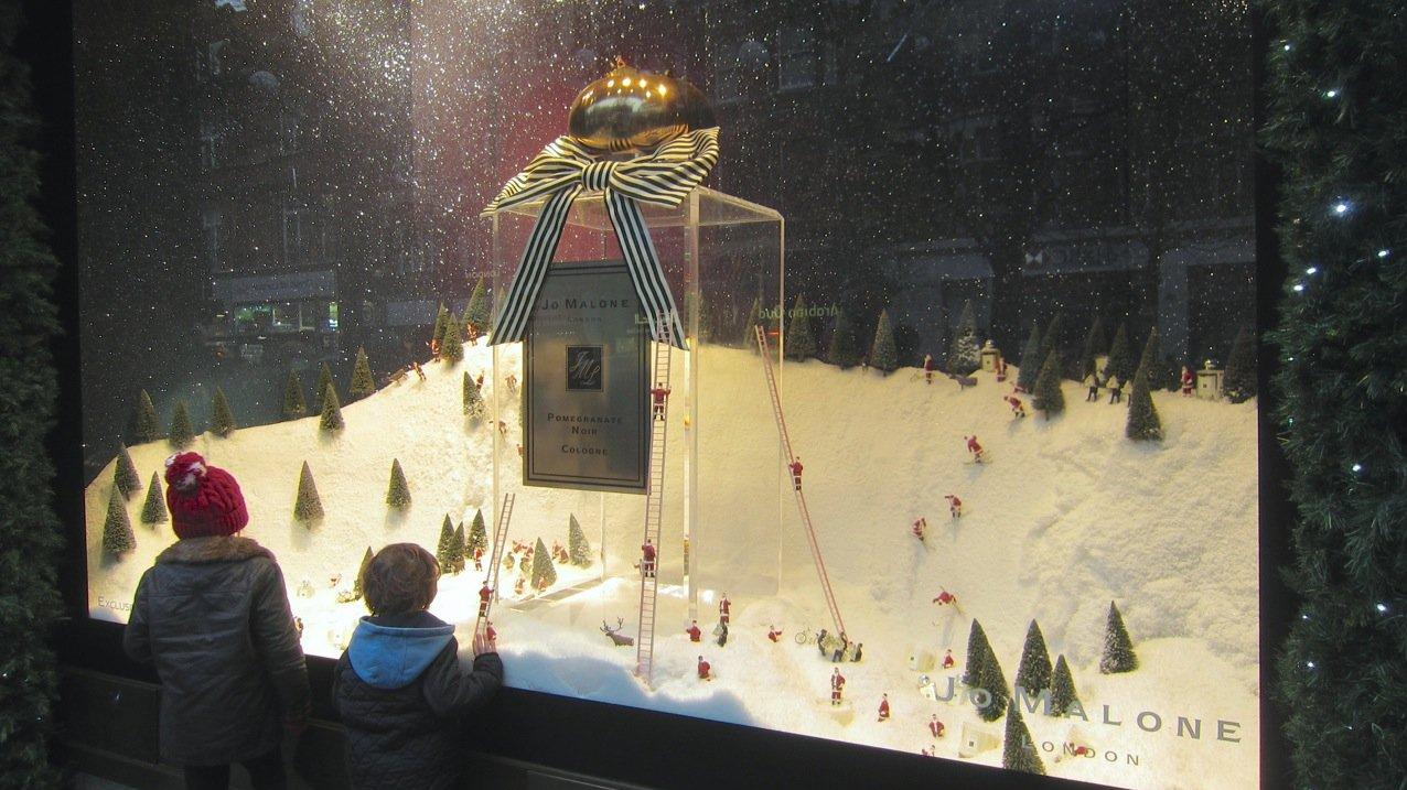 Jo Malone Miniatures Christmas Windows Display